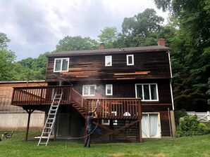 House Staining Services in Branford, CT (3)
